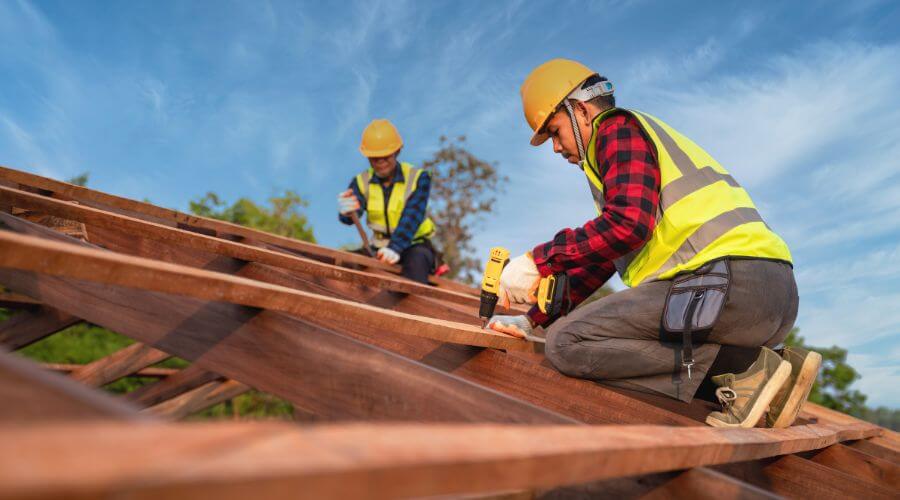 Expert top industrial roofings services in Swisshome, OR